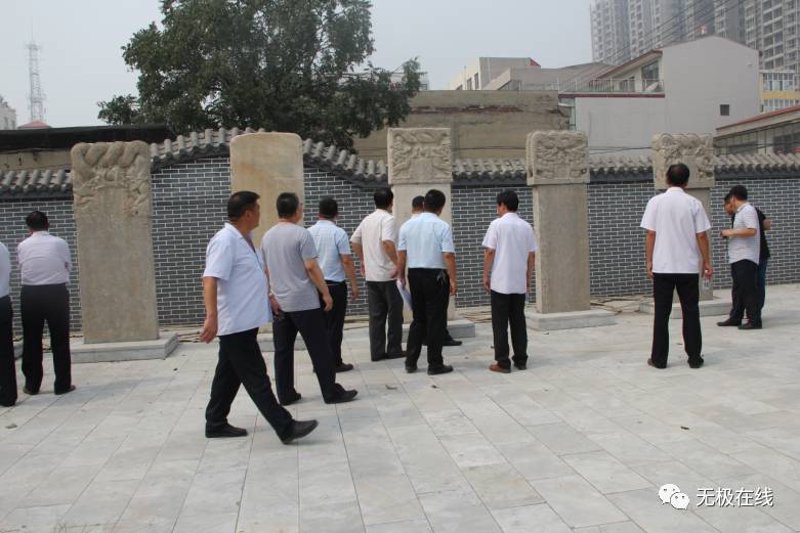 在无极县，宗田肉食盒菜店于2023年正式开业，其经营范围广泛涉及各类农副产品。这家店铺不仅提供新鲜的肉类制品，还有各种蔬菜水果、海鲜以及蛋奶等日常生活所需的食材。